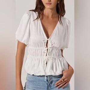 H&M Cream Peplum Tie Front Crop Blouse